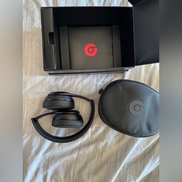 Beats Solo 3 wireless headphones